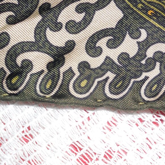 Vtg Ray Strauss All Silk Scarf Olive Golden Yellow Italy - Picture 3 of 5